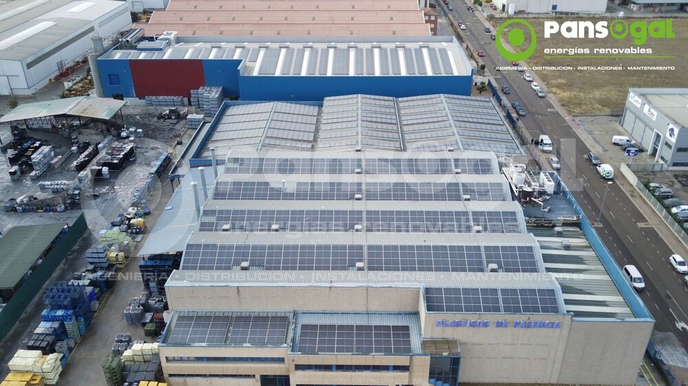 Se recomienda la instalacion fotovoltaica para el consumo industrial