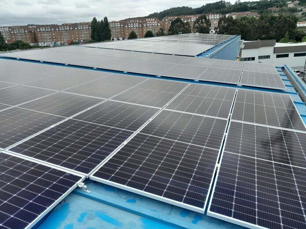 Como contribuir al ahorro industrial con energia solar